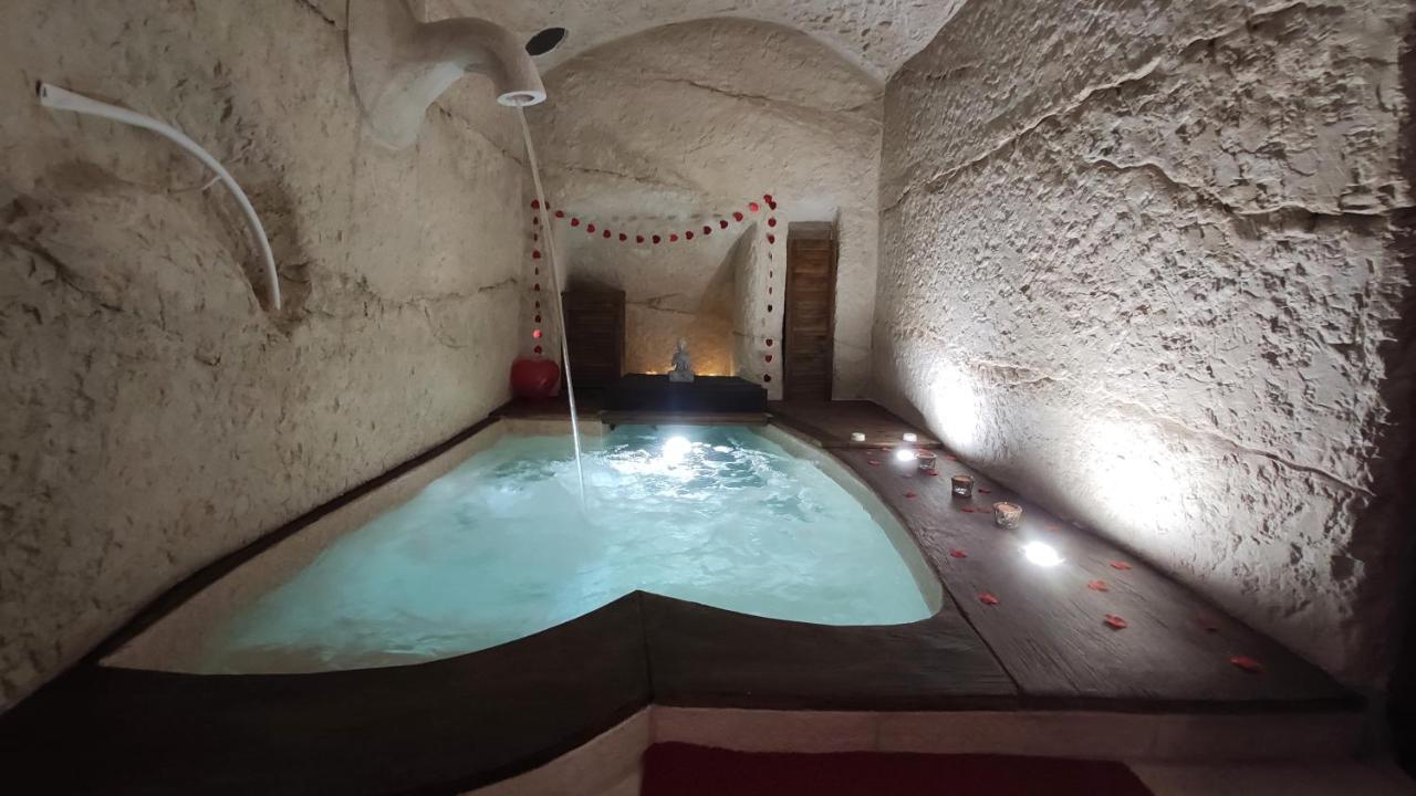 Dimora Della Nonna-Luxury Home Mola di Bari Extérieur photo