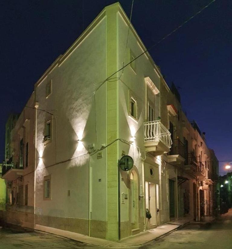Dimora Della Nonna-Luxury Home Mola di Bari Extérieur photo
